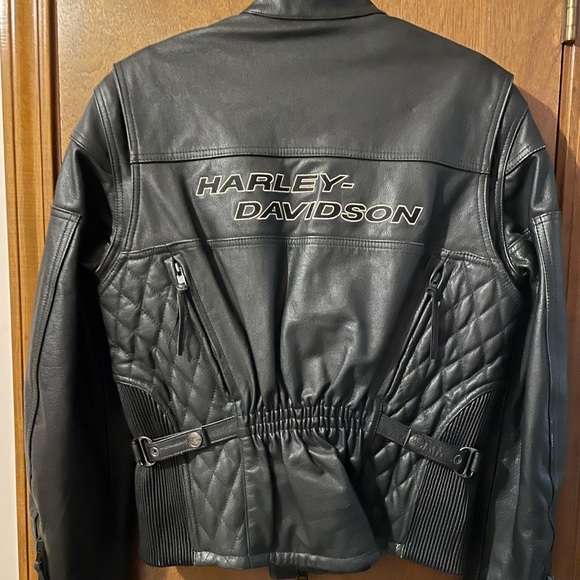 Harley Davidson woman’s leather riding jacket - Picture 1 of 8